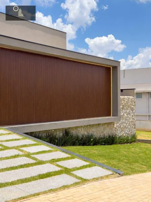 Foto 3 de Casa de Condomínio com 3 quartos à venda, 600m2 em Santa Cândida, Vinhedo - SP