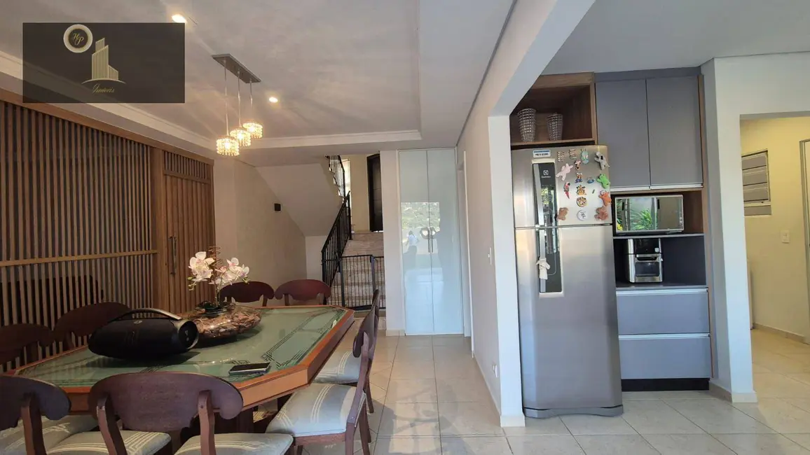 Casa de Condomínio com 3 quartos para alugar, 376m2 em Bosque, Vinhedo - SP - imagem 7 Foto 7 de Casa de Condomínio com 3 quartos para alugar, 376m2 em Bosque, Vinhedo - SP