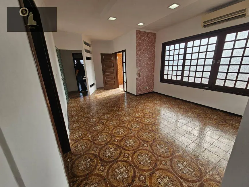 Foto 8 de Casa com 3 quartos à venda, 480m2 em Centro, Vinhedo - SP