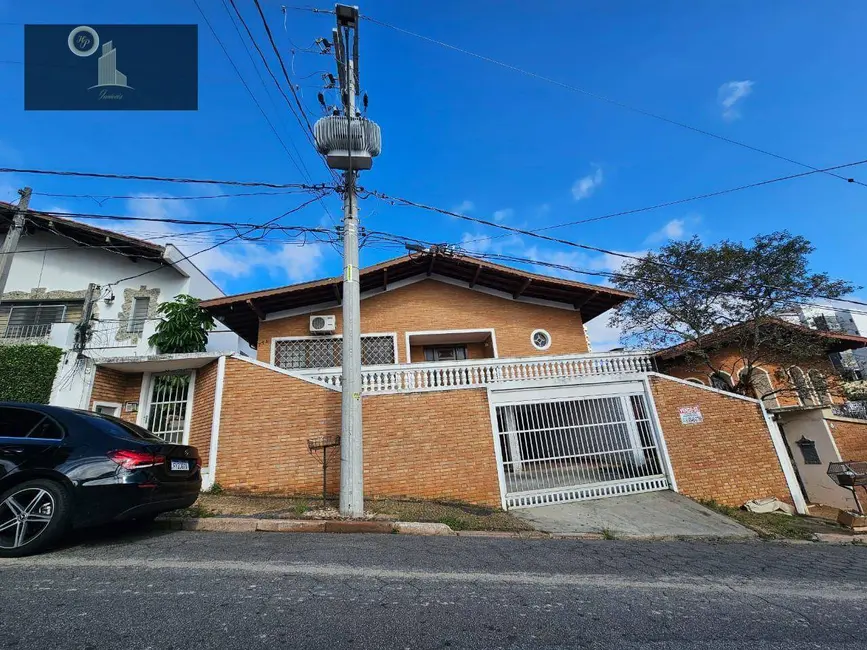 Foto 2 de Casa com 3 quartos à venda, 480m2 em Centro, Vinhedo - SP