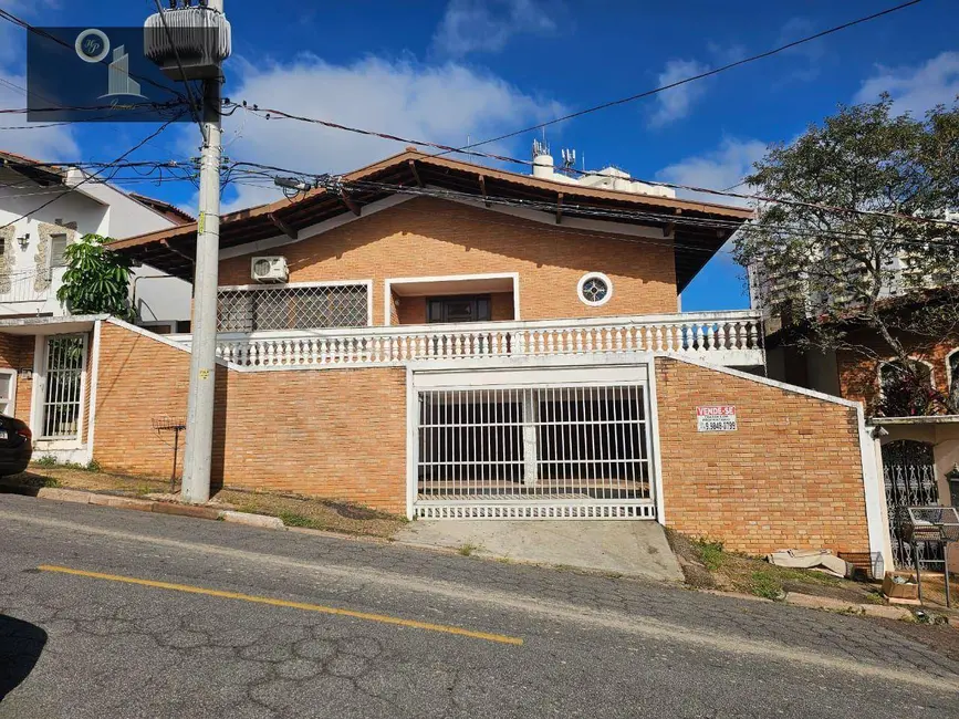 Foto 1 de Casa com 3 quartos à venda, 480m2 em Centro, Vinhedo - SP