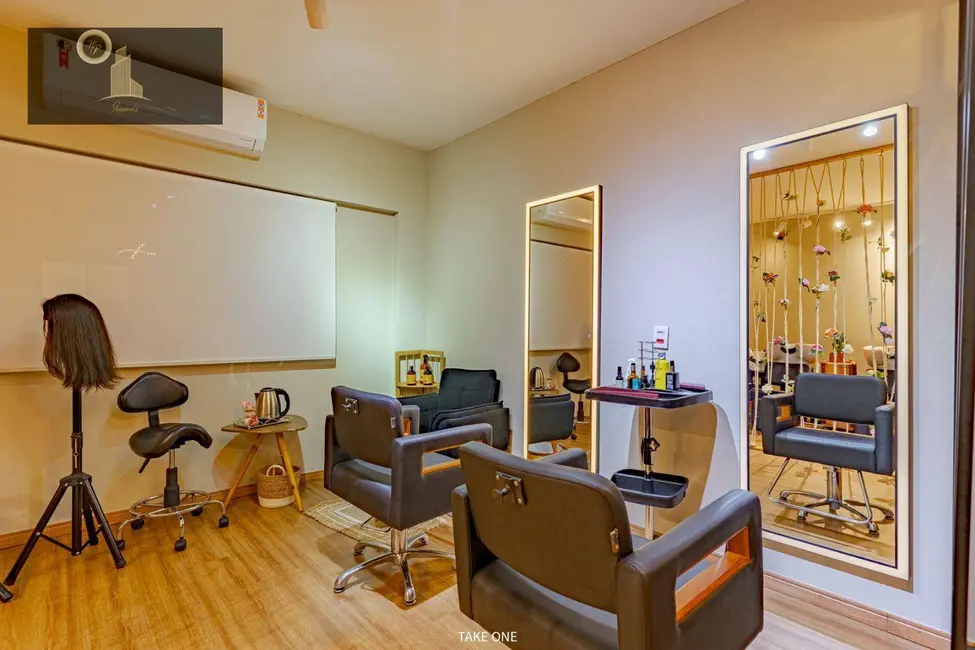 Foto 4 de Sala Comercial à venda, 48m2 em Pinheirinho, Vinhedo - SP