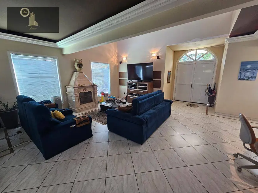 Casa de Condomínio com 5 quartos à venda, 1029m2 em Cachoeira, Vinhedo - SP - imagem 9 Foto 9 de Casa de Condomínio com 5 quartos à venda, 1029m2 em Cachoeira, Vinhedo - SP