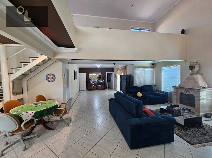 Casa de Condomínio com 5 quartos à venda, 1029m2 em Cachoeira, Vinhedo - SP - imagem 6 Foto 6 de Casa de Condomínio com 5 quartos à venda, 1029m2 em Cachoeira, Vinhedo - SP