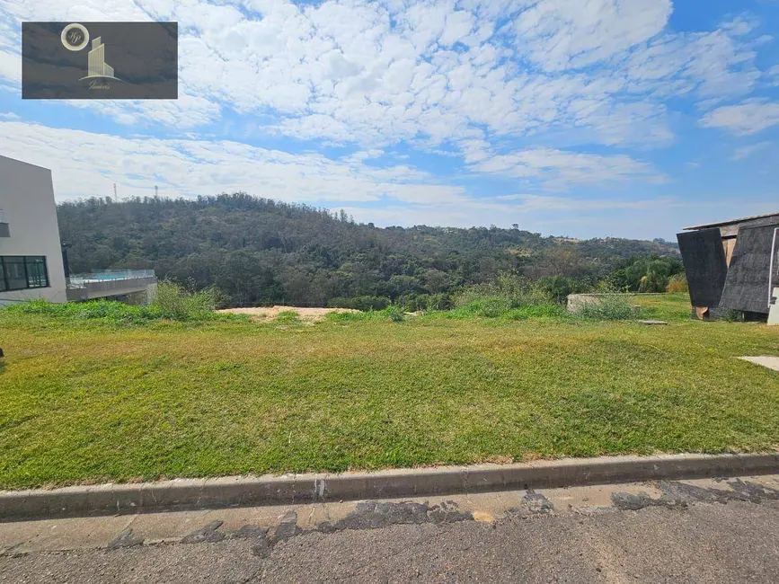 Foto 1 de Terreno / Lote à venda, 1027m2 em Marambaia, Vinhedo - SP