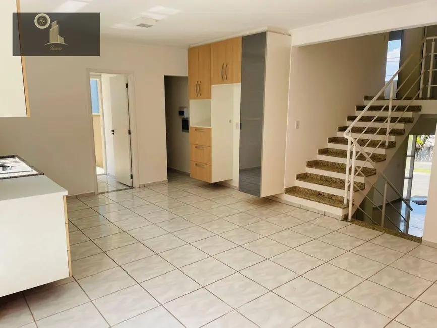 Foto 3 de Casa de Condomínio com 4 quartos à venda, 300m2 em Pinheirinho, Vinhedo - SP