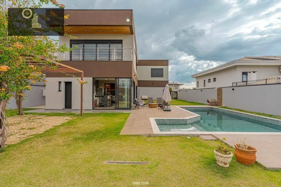 Foto 2 de Casa de Condomínio com 4 quartos à venda, 800m2 em Monte Alegre, Vinhedo - SP