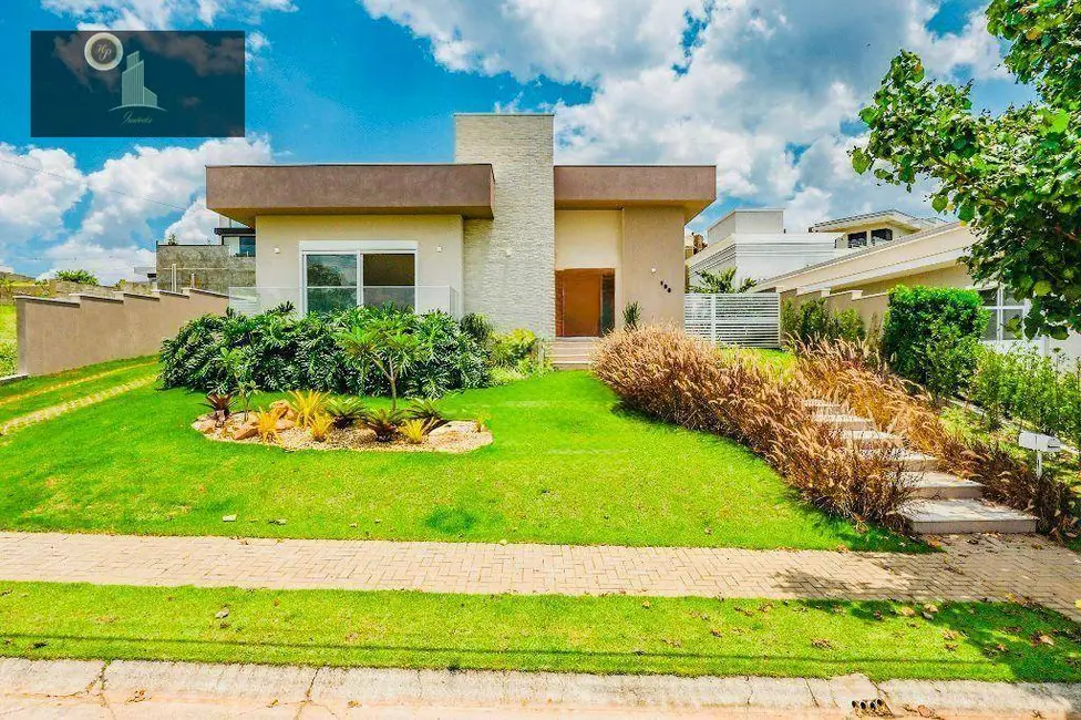 Casa de Condomínio com 3 quartos à venda, 800m2 em Monte Alegre, Vinhedo - SP - imagem 1 Foto 1 de Casa de Condomínio com 3 quartos à venda, 800m2 em Monte Alegre, Vinhedo - SP