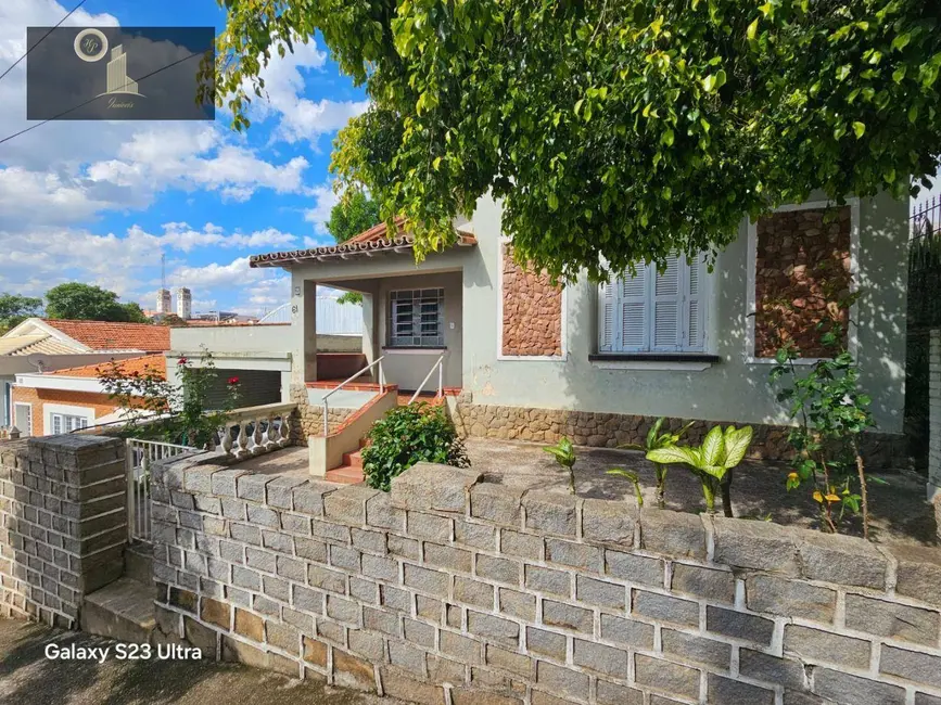 Foto 4 de Casa com 2 quartos à venda, 277m2 em Centro, Vinhedo - SP