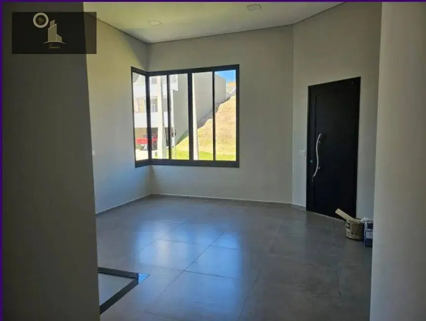 Foto 3 de Casa de Condomínio com 4 quartos à venda, 300m2 em Louveira - SP