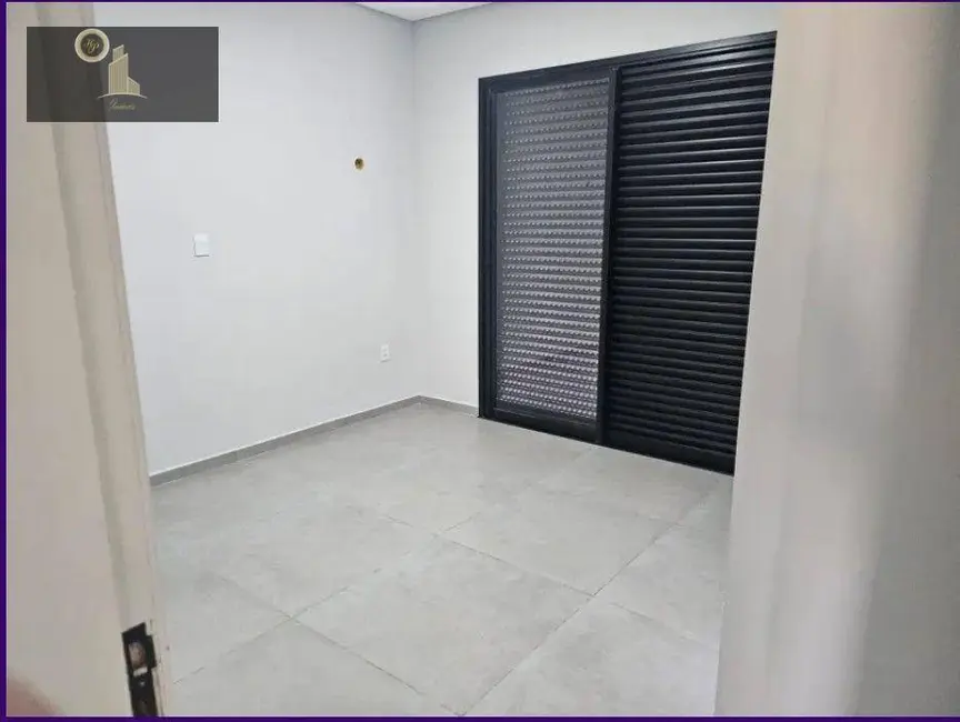 Foto 8 de Casa de Condomínio com 4 quartos à venda, 300m2 em Louveira - SP