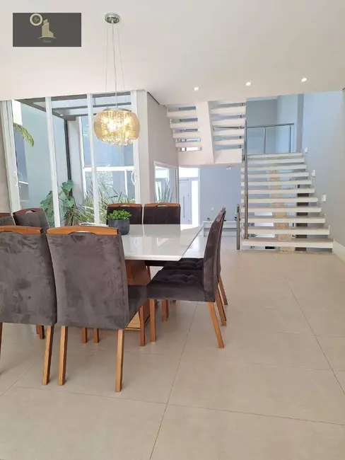 Foto 5 de Casa de Condomínio com 4 quartos à venda, 600m2 em Centro, Vinhedo - SP