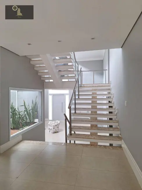 Foto 4 de Casa de Condomínio com 4 quartos à venda, 600m2 em Centro, Vinhedo - SP