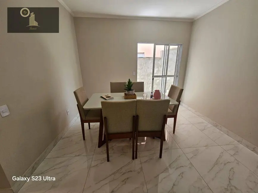 Foto 8 de Casa com 2 quartos à venda, 180m2 em Centro, Vinhedo - SP