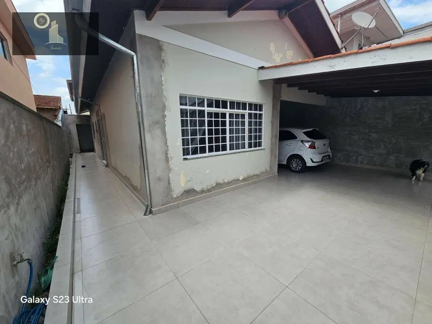 Foto 5 de Casa com 2 quartos à venda, 180m2 em Centro, Vinhedo - SP