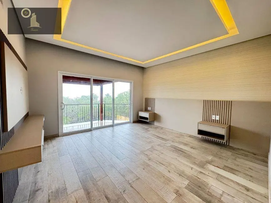 Foto 8 de Casa de Condomínio com 4 quartos à venda, 1616m2 em Louveira - SP