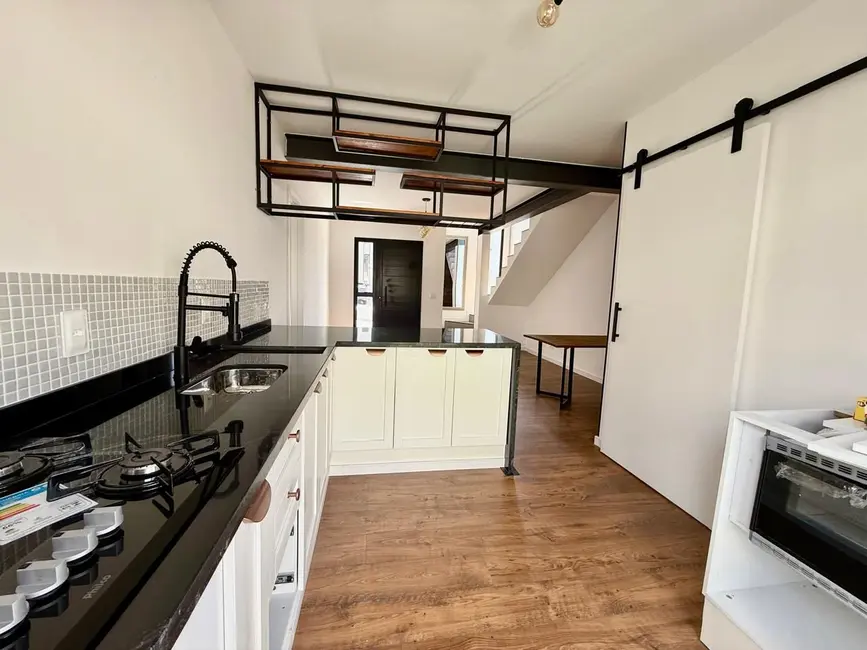 Foto 9 de Casa de Condomínio com 2 quartos para alugar, 120m2 em Louveira - SP