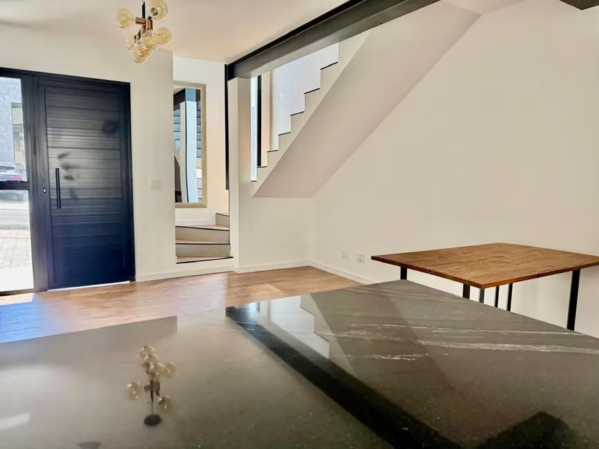 Foto 4 de Casa de Condomínio com 2 quartos para alugar, 120m2 em Louveira - SP