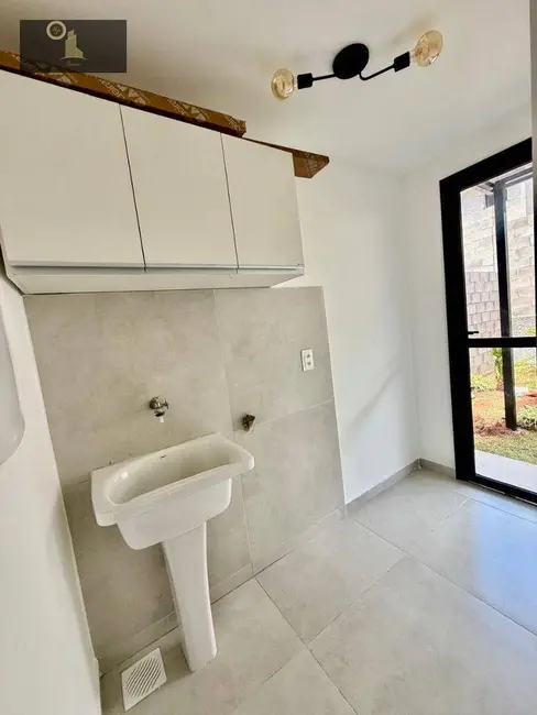 Foto 6 de Casa de Condomínio com 2 quartos para alugar, 120m2 em Louveira - SP