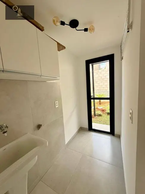 Foto 7 de Casa de Condomínio com 2 quartos para alugar, 120m2 em Louveira - SP