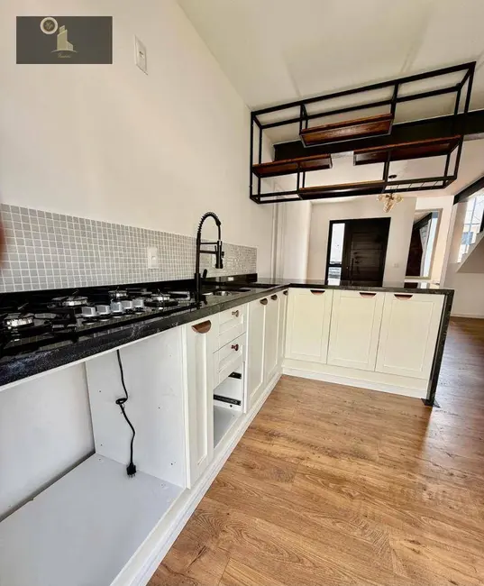 Foto 3 de Casa de Condomínio com 2 quartos para alugar, 120m2 em Louveira - SP