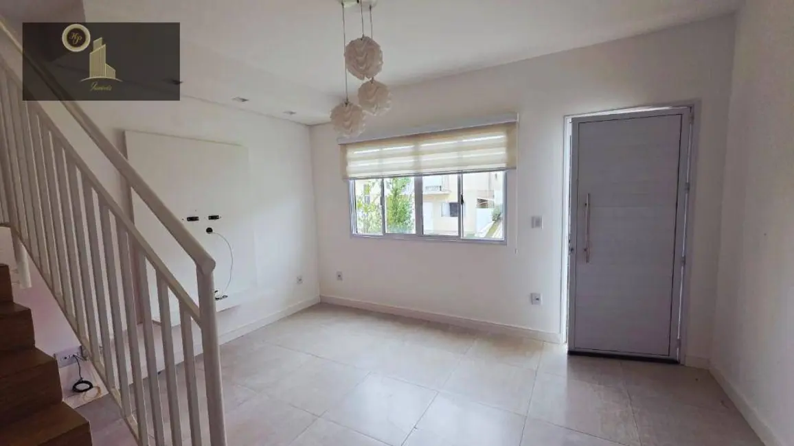 Foto 3 de Casa de Condomínio com 2 quartos à venda, 164m2 em Louveira - SP