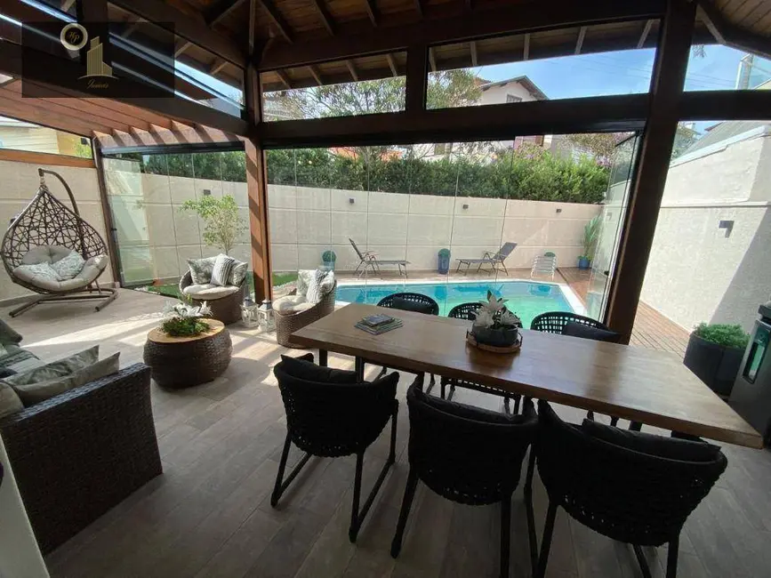 Foto 9 de Casa de Condomínio com 3 quartos à venda e para alugar, 427m2 em Pinheirinho, Vinhedo - SP