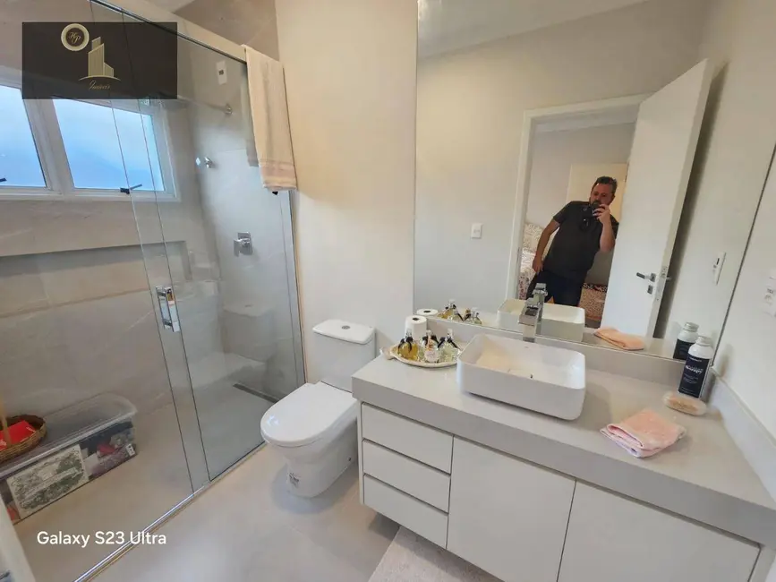 Foto 6 de Casa de Condomínio com 3 quartos à venda, 1000m2 em Vinhedo - SP