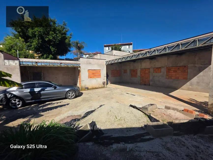 Foto 1 de Casa com 2 quartos à venda, 568m2 em João XXIII, Vinhedo - SP