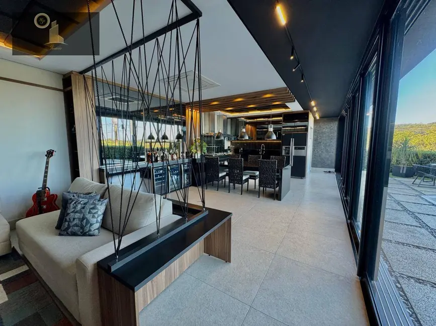 Foto 6 de Casa de Condomínio com 4 quartos à venda e para alugar, 882m2 em Vinhedo - SP
