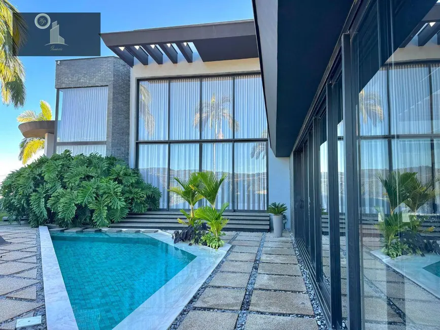 Foto 1 de Casa de Condomínio com 4 quartos à venda e para alugar, 882m2 em Vinhedo - SP