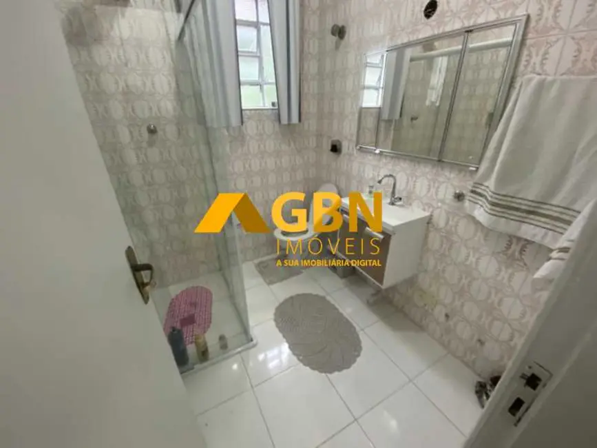 Foto 9 de Casa com 2 quartos à venda, 215m2 em São Paulo - SP