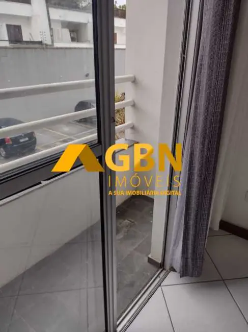 Foto 3 de Apartamento com 2 quartos à venda, 62m2 em Taboao Da Serra - SP