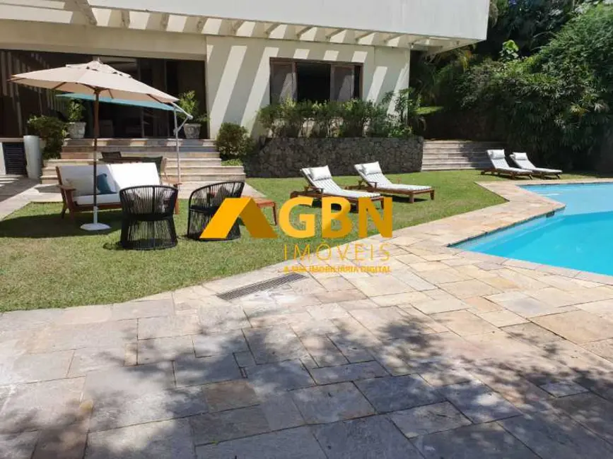 Foto 2 de Casa com 5 quartos à venda, 1300m2 em São Paulo - SP