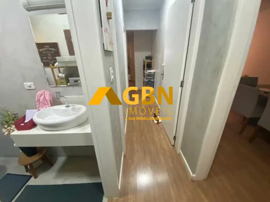 Foto 9 de Casa com 2 quartos à venda, 202m2 em São Paulo - SP