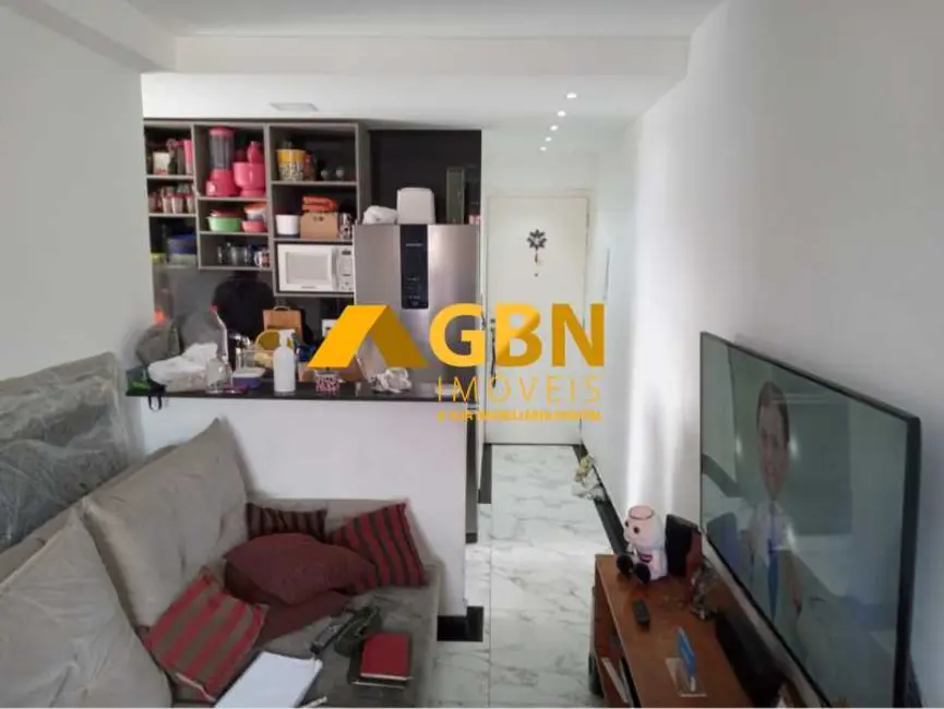 Foto 1 de Apartamento com 2 quartos à venda, 42m2 em Taboao Da Serra - SP