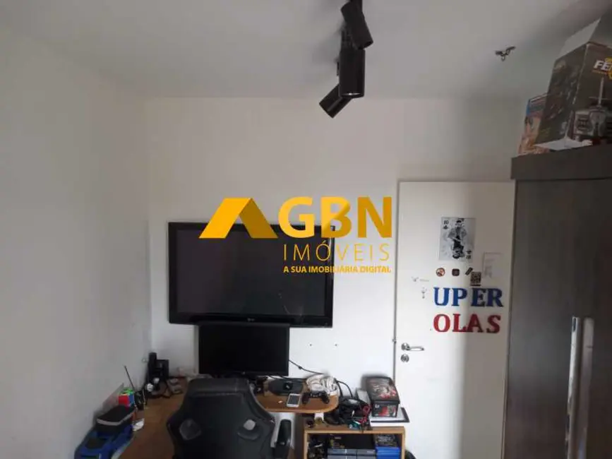 Foto 5 de Apartamento com 2 quartos à venda, 42m2 em Taboao Da Serra - SP