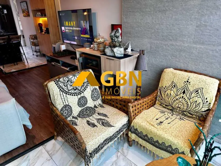 Foto 2 de Apartamento com 2 quartos à venda, 65m2 em São Paulo - SP