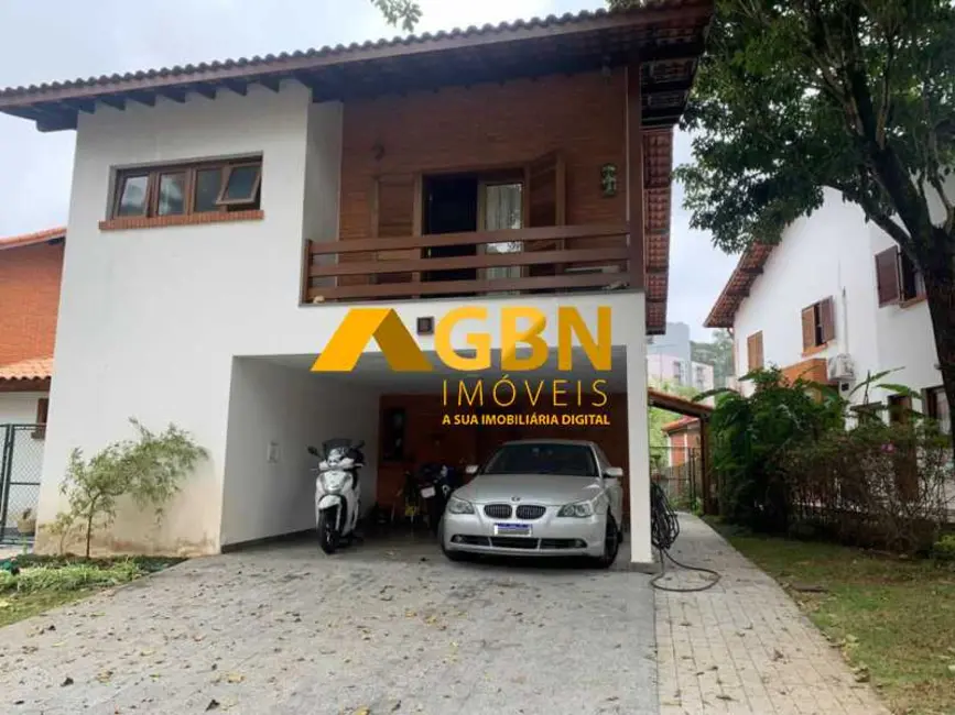Foto 1 de Casa de Condomínio com 4 quartos à venda, 300m2 em São Paulo - SP