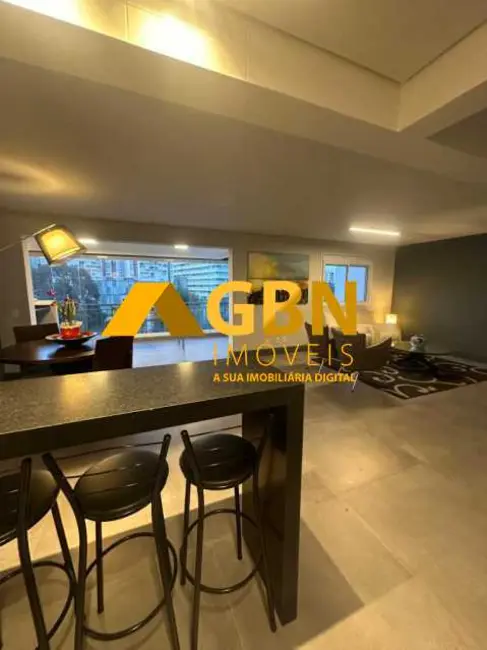 Apartamento com 2 quartos à venda, 127m2 em São Paulo - SP - imagem 3 Foto 3 de Apartamento com 2 quartos à venda, 127m2 em São Paulo - SP