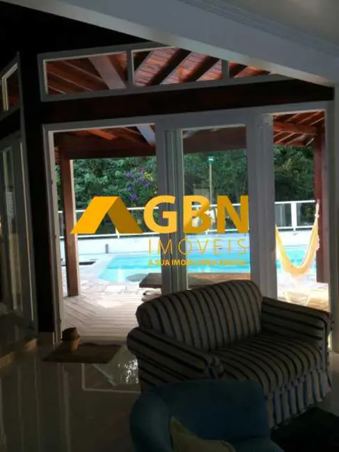 Casa de Condomínio com 4 quartos à venda, 340m2 em Ubatuba - SP - imagem 3 Foto 3 de Casa de Condomínio com 4 quartos à venda, 340m2 em Ubatuba - SP