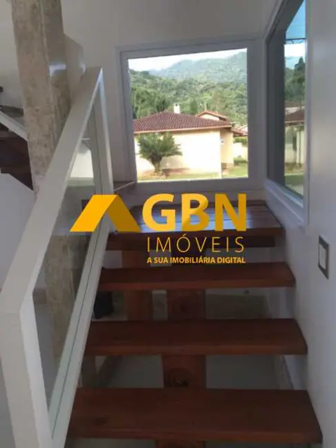 Casa de Condomínio com 4 quartos à venda, 340m2 em Ubatuba - SP - imagem 5 Foto 5 de Casa de Condomínio com 4 quartos à venda, 340m2 em Ubatuba - SP