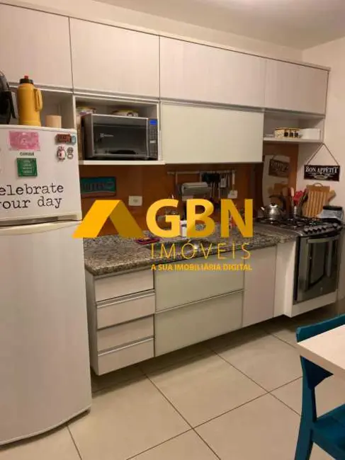 Apartamento à venda, 68m2 em Taboao Da Serra - SP - imagem 3 Foto 3 de Apartamento à venda, 68m2 em Taboao Da Serra - SP