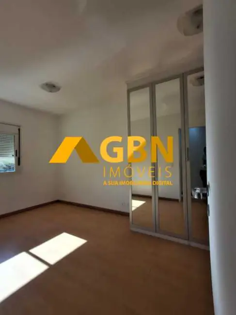 Apartamento com 4 quartos para alugar, 130m2 em São Paulo - SP - imagem 5 Foto 5 de Apartamento com 4 quartos para alugar, 130m2 em São Paulo - SP