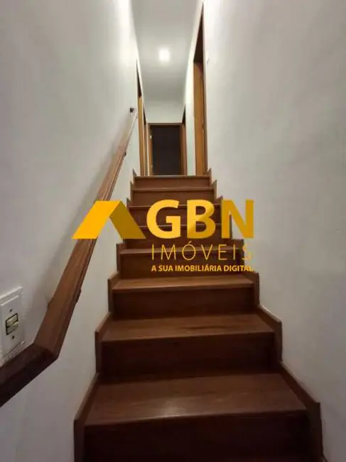 Foto 9 de Casa com 5 quartos à venda, 250m2 em São Paulo - SP