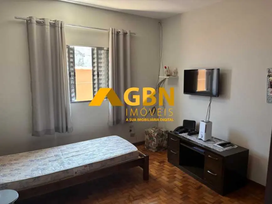 Foto 9 de Casa com 2 quartos à venda, 80m2 em São Paulo - SP