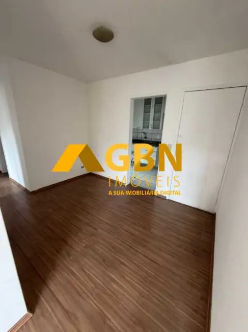 Foto 2 de Apartamento com 3 quartos para alugar, 70m2 em São Paulo - SP