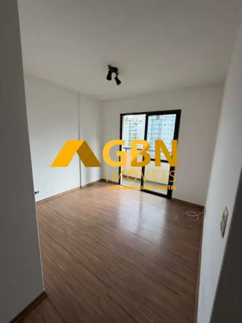 Foto 3 de Apartamento com 3 quartos para alugar, 70m2 em São Paulo - SP