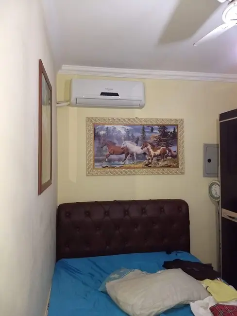 Foto 4 de Apartamento com 1 quarto à venda, 65m2 em Maracanã, Praia Grande - SP