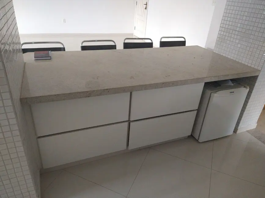 Foto 8 de Apartamento com 2 quartos para alugar, 136m2 em Canto do Forte, Praia Grande - SP